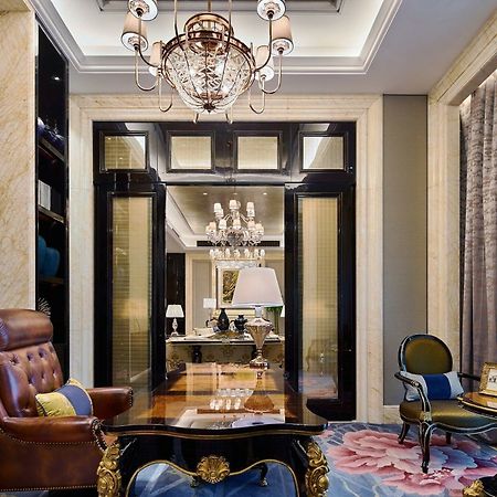 Wanda Realm Qingdao Movie Metropolis Hotel Екстериор снимка